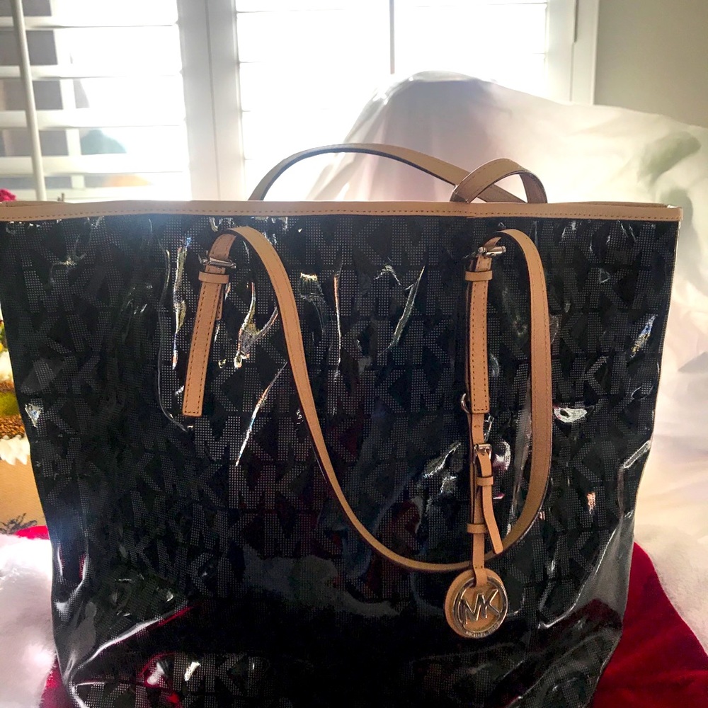 Michael Kors Tote like new